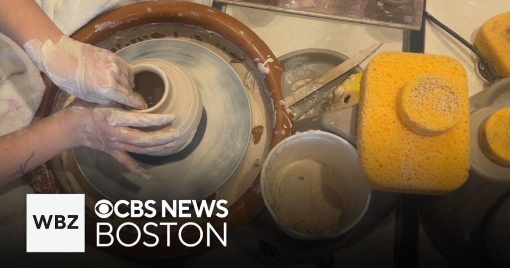 Winchester business, "Studio on the Common," offering art, pottery classes alongside gift shop