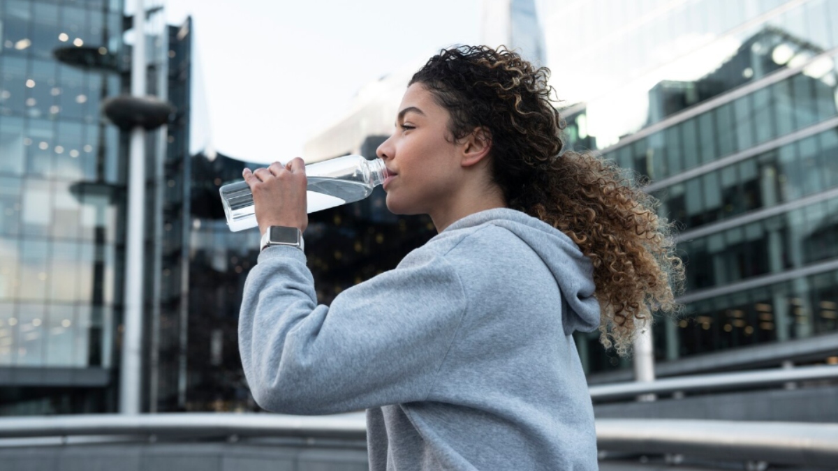 Winter Hydration: Why fluid intake is crucial for urological health