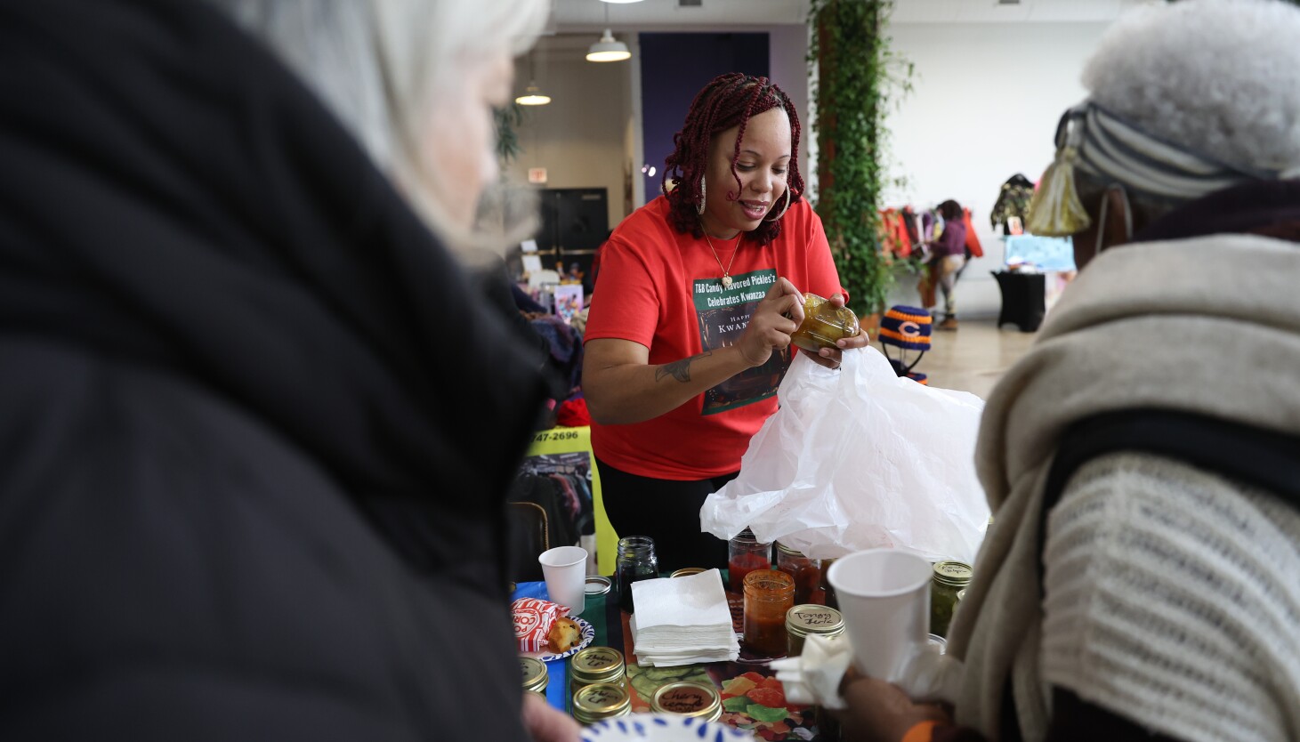 A Bronzeville Kwanzaa event celebrates Black business owners -- We’re carrying on a legacy’