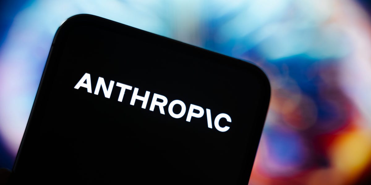 Claude Code Creator Likes to Hire Engineers With 'Side Quests'