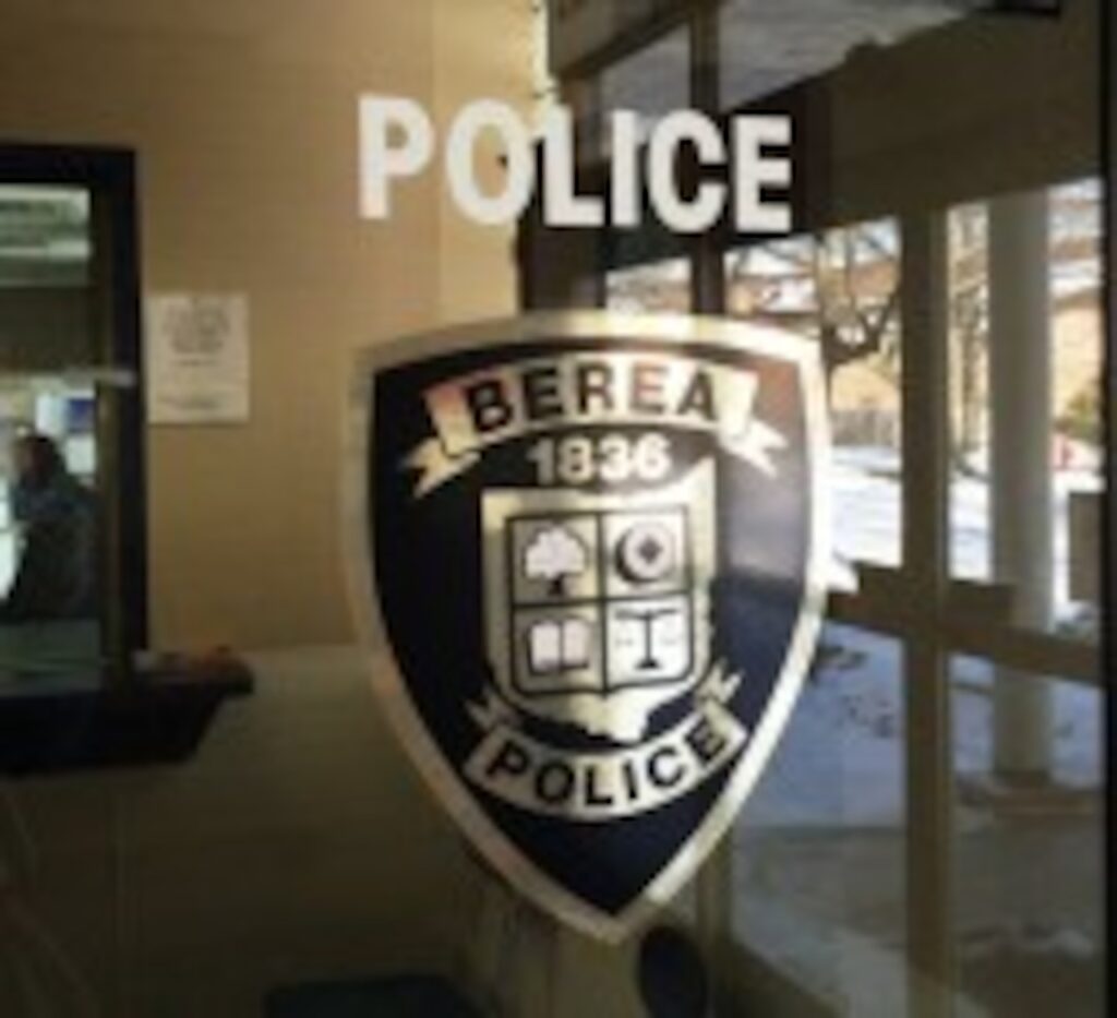 Drunk, armed man arrested outside business; wanted woman carrying drugs arrested: Berea police blotter