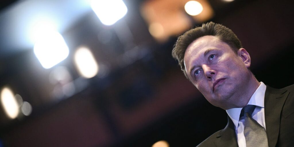Elon Musk Says AI Will Fix the US Debt Crisis Within 3 Years