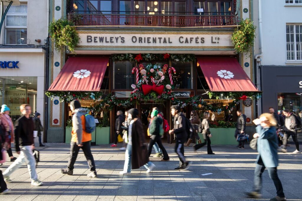 Irish Growth to Moderate on Hiring Slowdown, Business Lobby Says