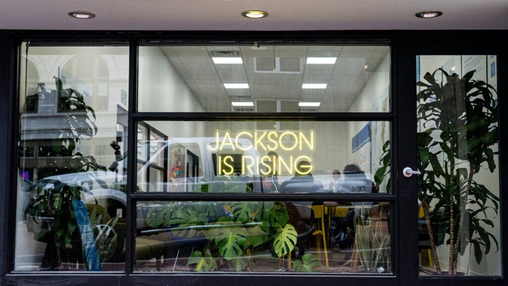 Jackson Rising takes over building in Downtown Jackson, MS