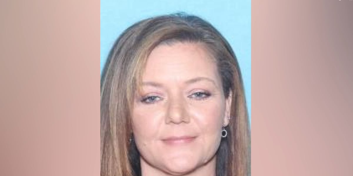 Lenoir County woman charged with felony larceny following investigation at local business