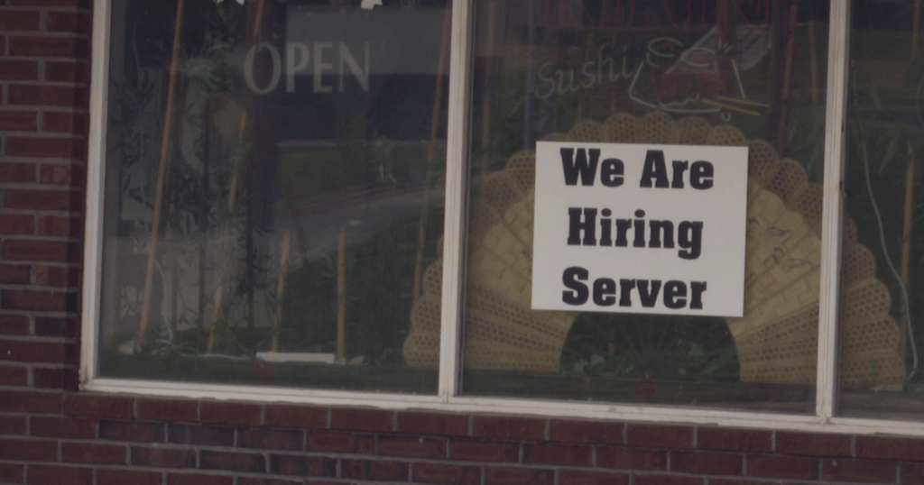 Local business leaders prepare for $15 Missouri minimum wage | Mid-Missouri News