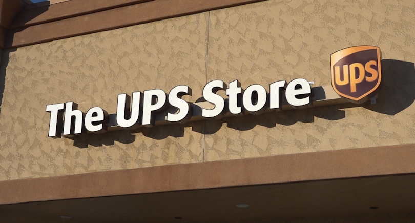 Local business owner introduces monthly hands-on AI workshops