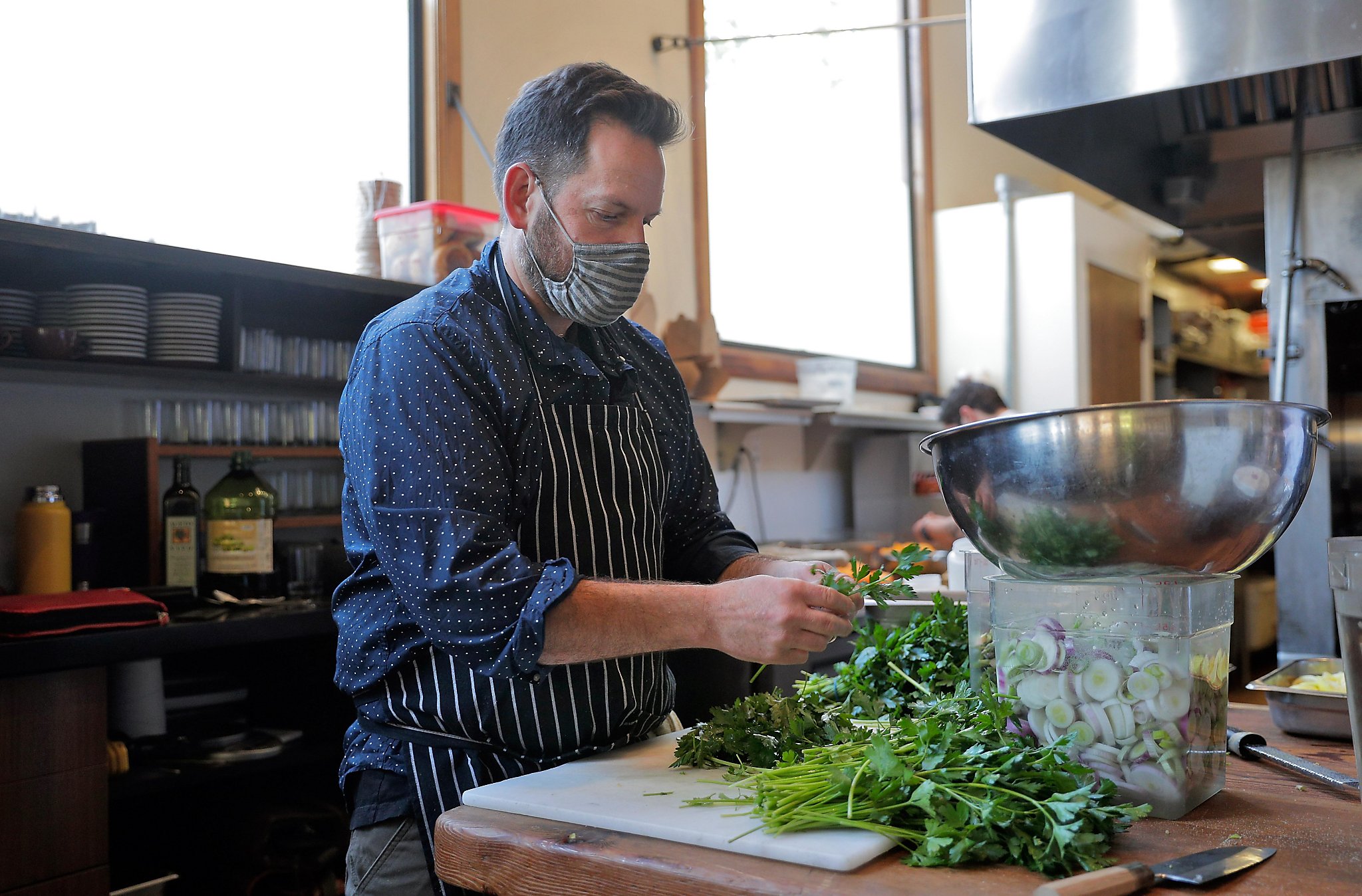 S.F. businesses were ready for one of the year’s busiest weekends. Then the power outage stole it