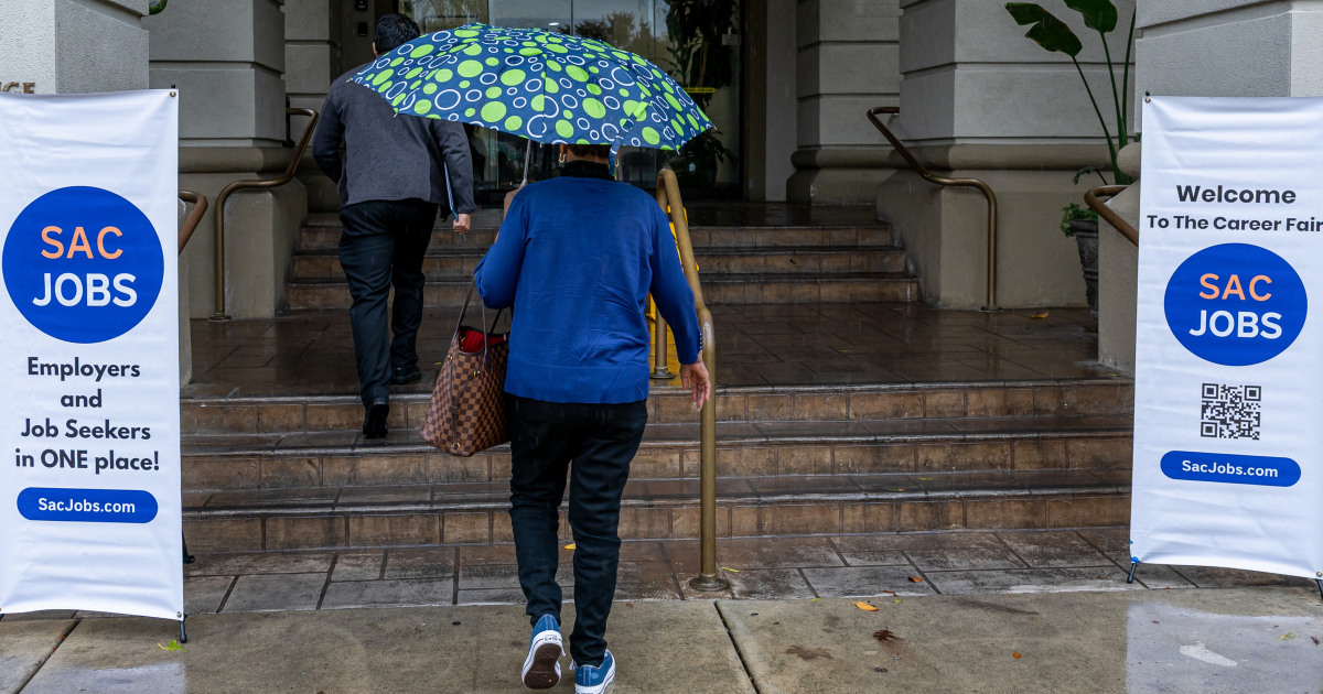 Small businesses suffered major job losses in November, ADP says