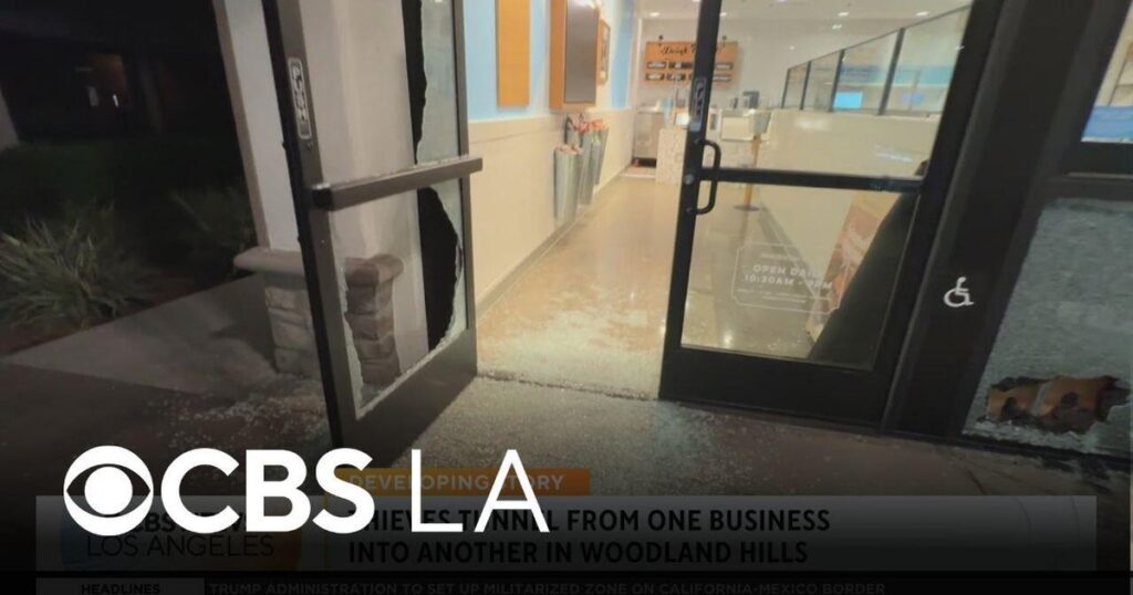 Thieves break into a Woodland Hills restaurant and tunnel into neighboring business