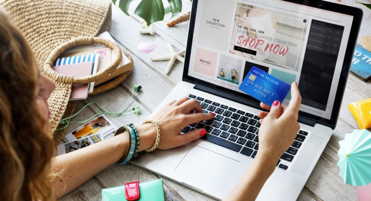 This E-Commerce Giant Stood Out This Holiday Season, Says Top Bank of America Analyst