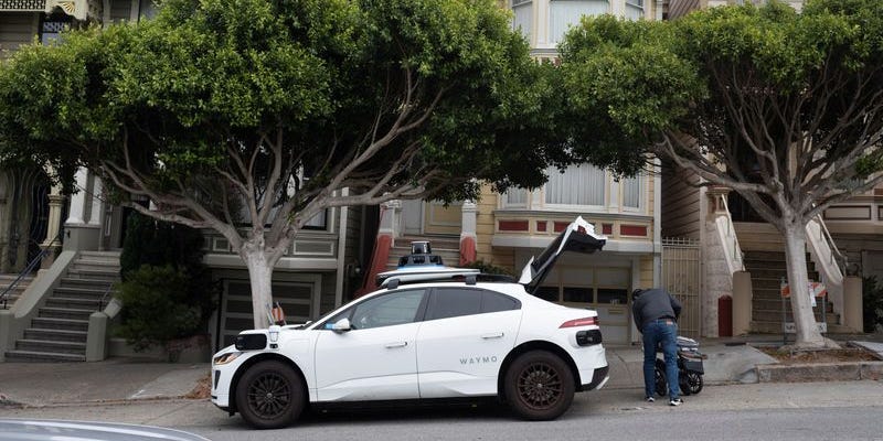 Waymo Explains Why Its Robotaxis Stalled in San Francisco