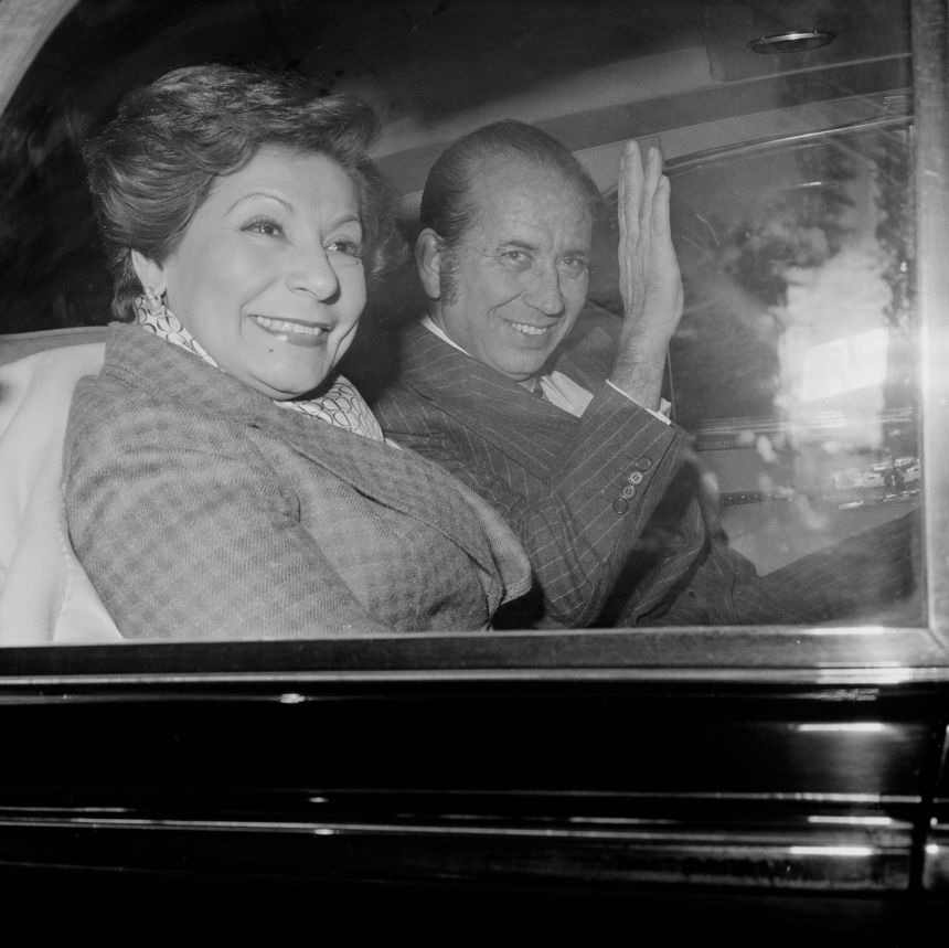 Venezuelan politician and President of Venezuela Carlos Andrés Pérez (1922 - 2012) and his wife Blanca Rodríguez (1926 - 2020).