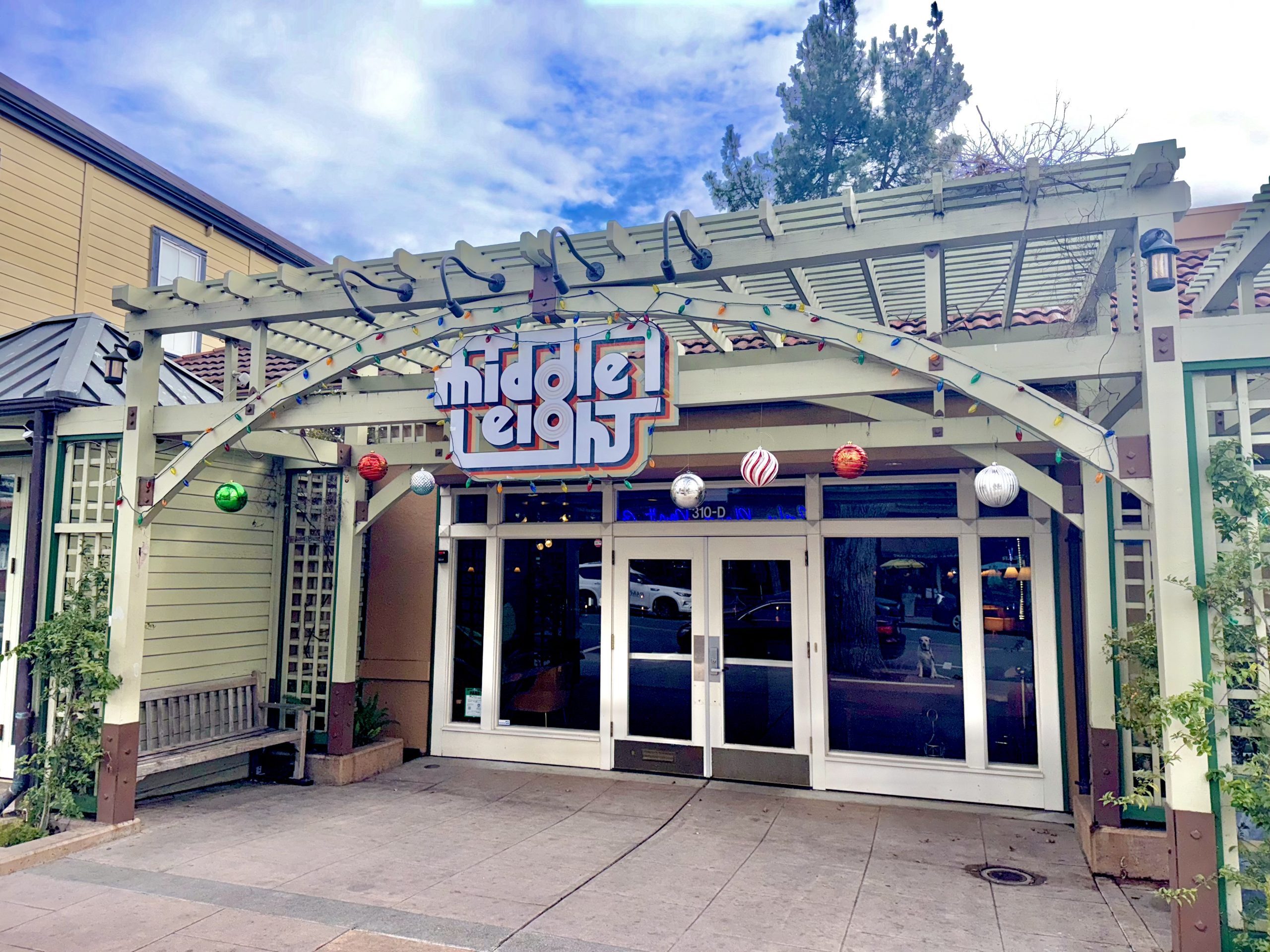 Last Call: Middle 8 bar is latest downtown Pleasanton business to close