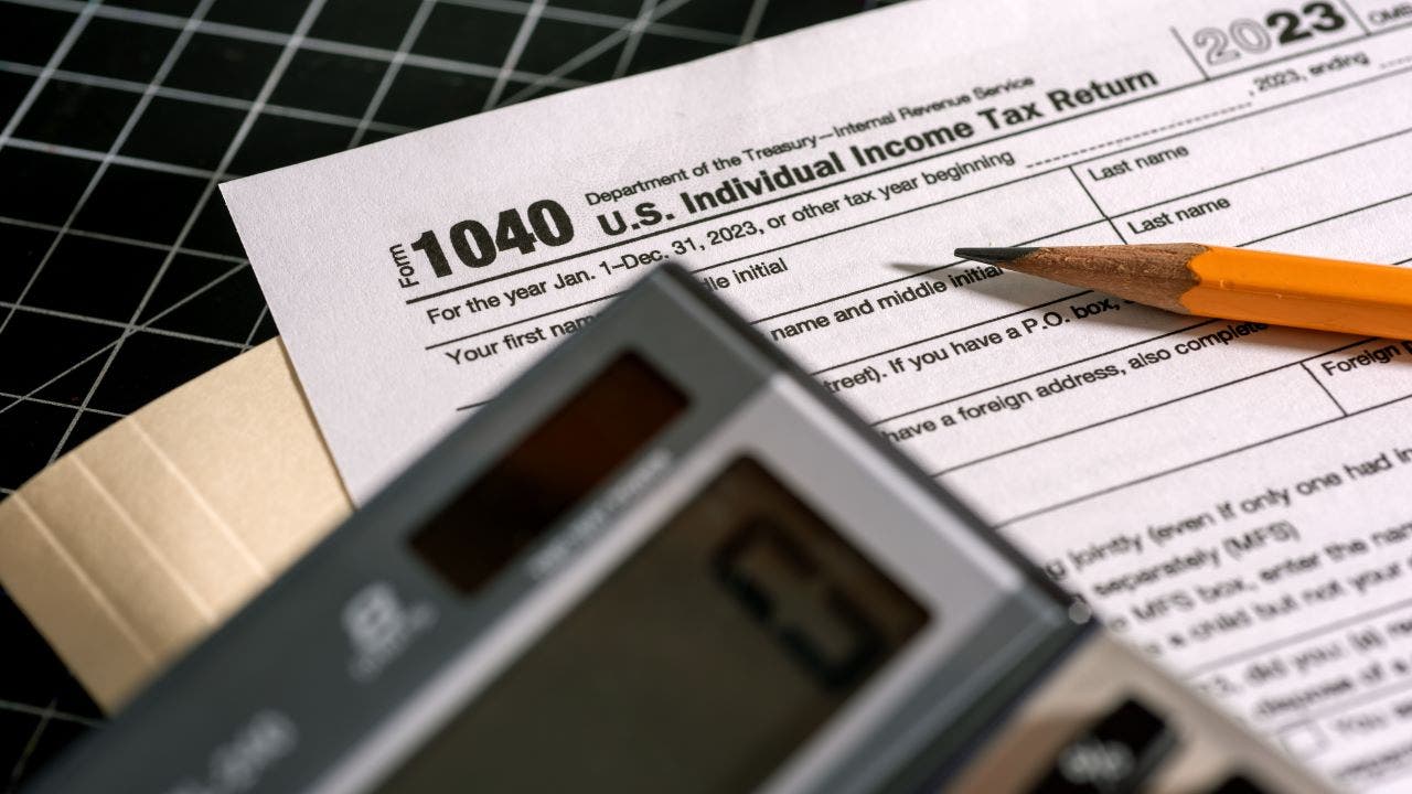 IRS 2026 tax filing season dates announced