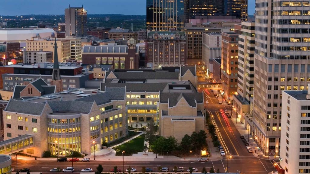 How One Business School In Minneapolis Is Navigating The ICE Surge