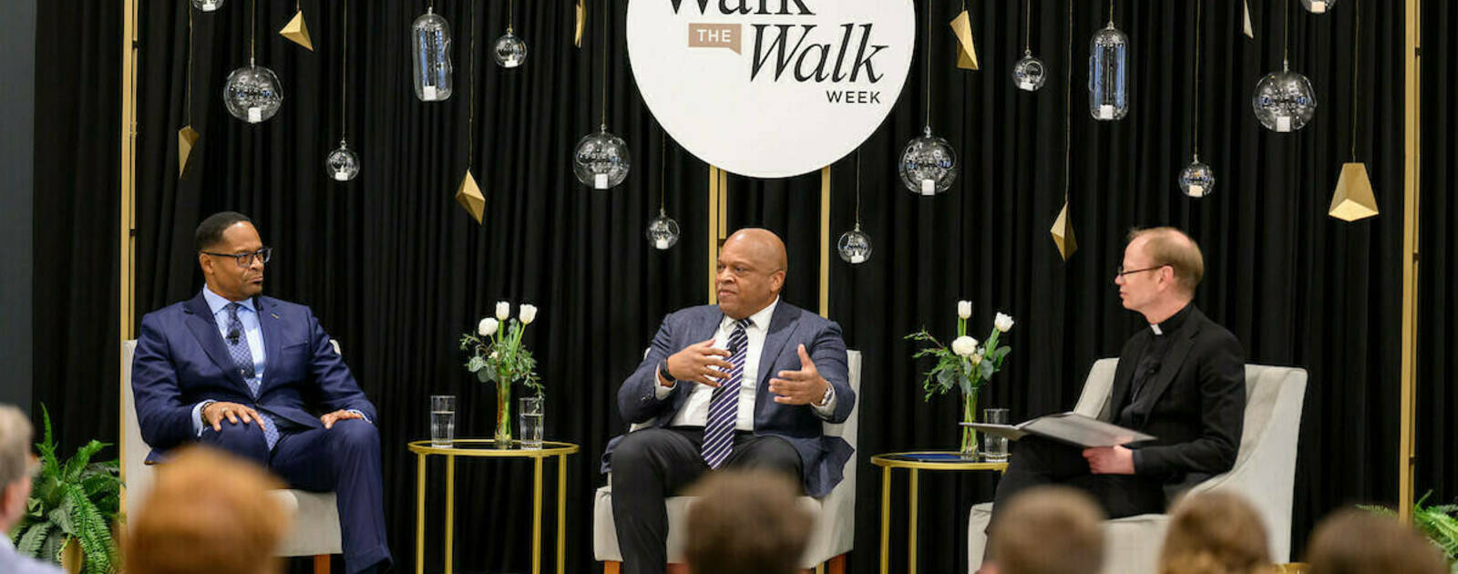 ‘Trust, love, commitment’: Esteemed business leaders and former Notre Dame football student-athletes reflect on how to be champions of hope at Walk the Walk Week event | News | Notre Dame News