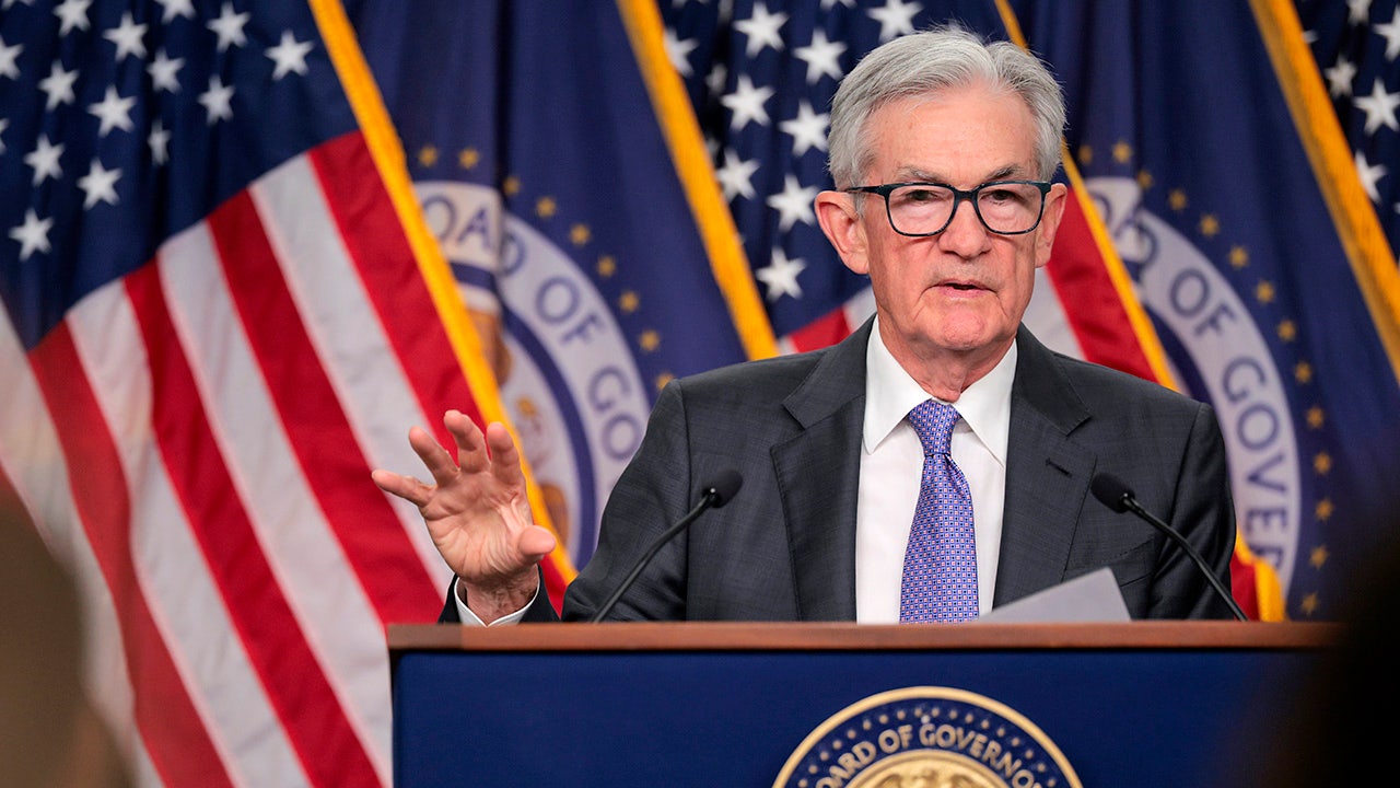 January FOMC: Fed pauses interest rates amid uncertainty after 3 straight cuts