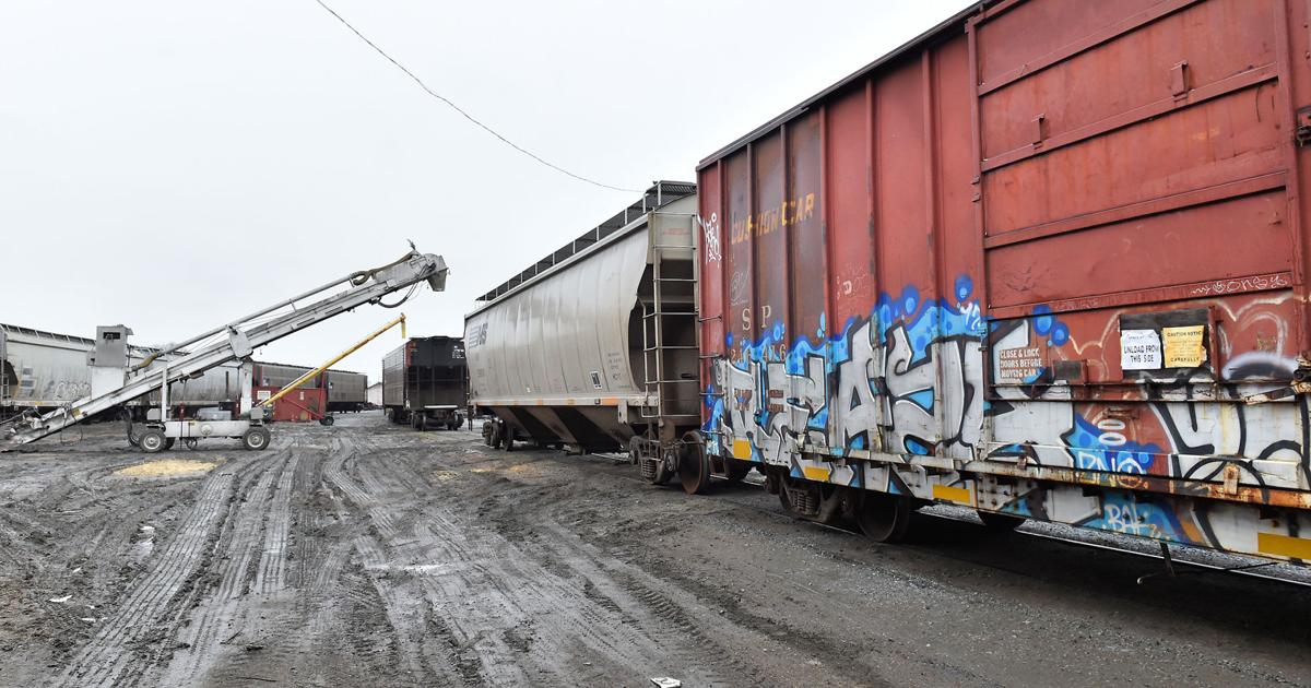$1.2M state grant boosts Strasburg Rail Road freight operation | Local Business