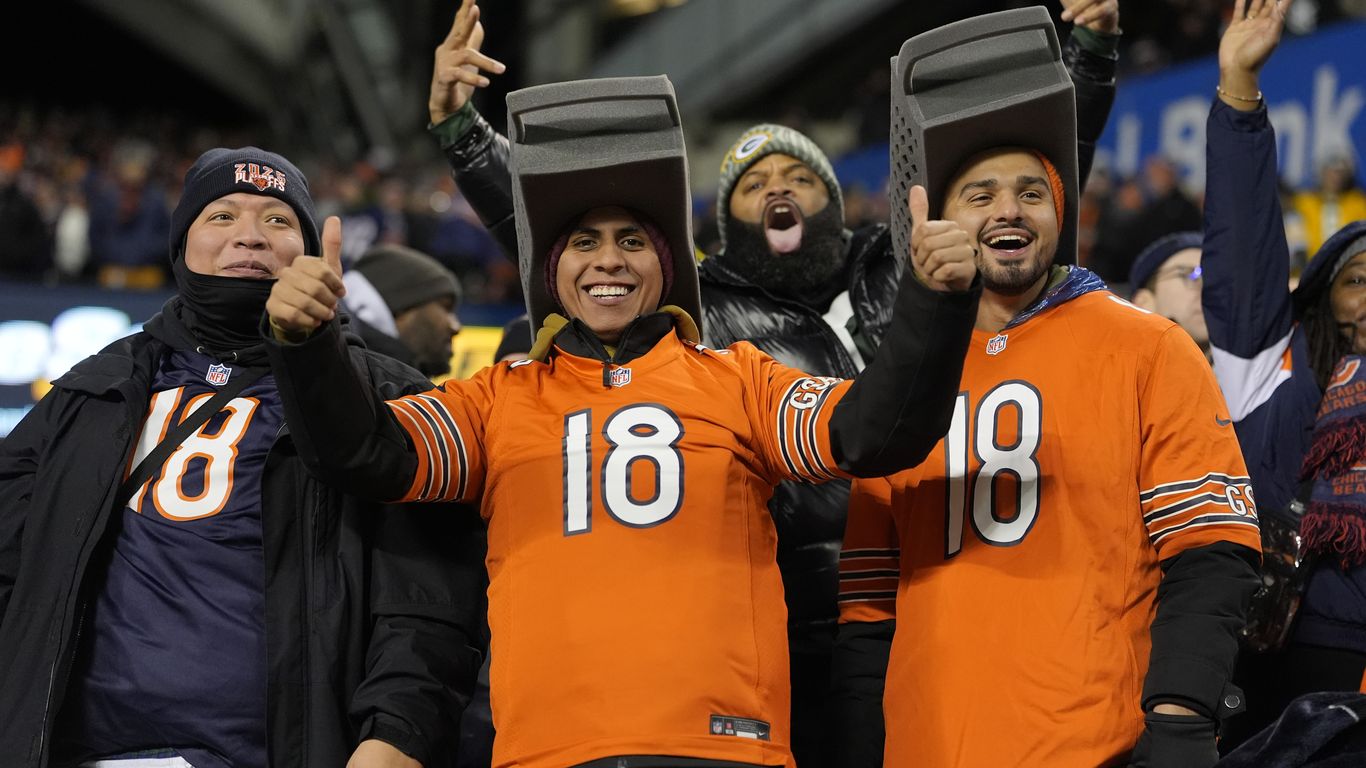 Bears playoff run offers rare January boost for Chicago businesses