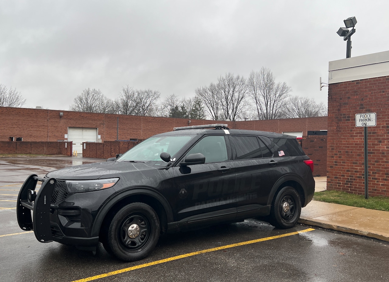 Drunk Cleveland woman causes disturbance at business: Parma Heights Police Blotter