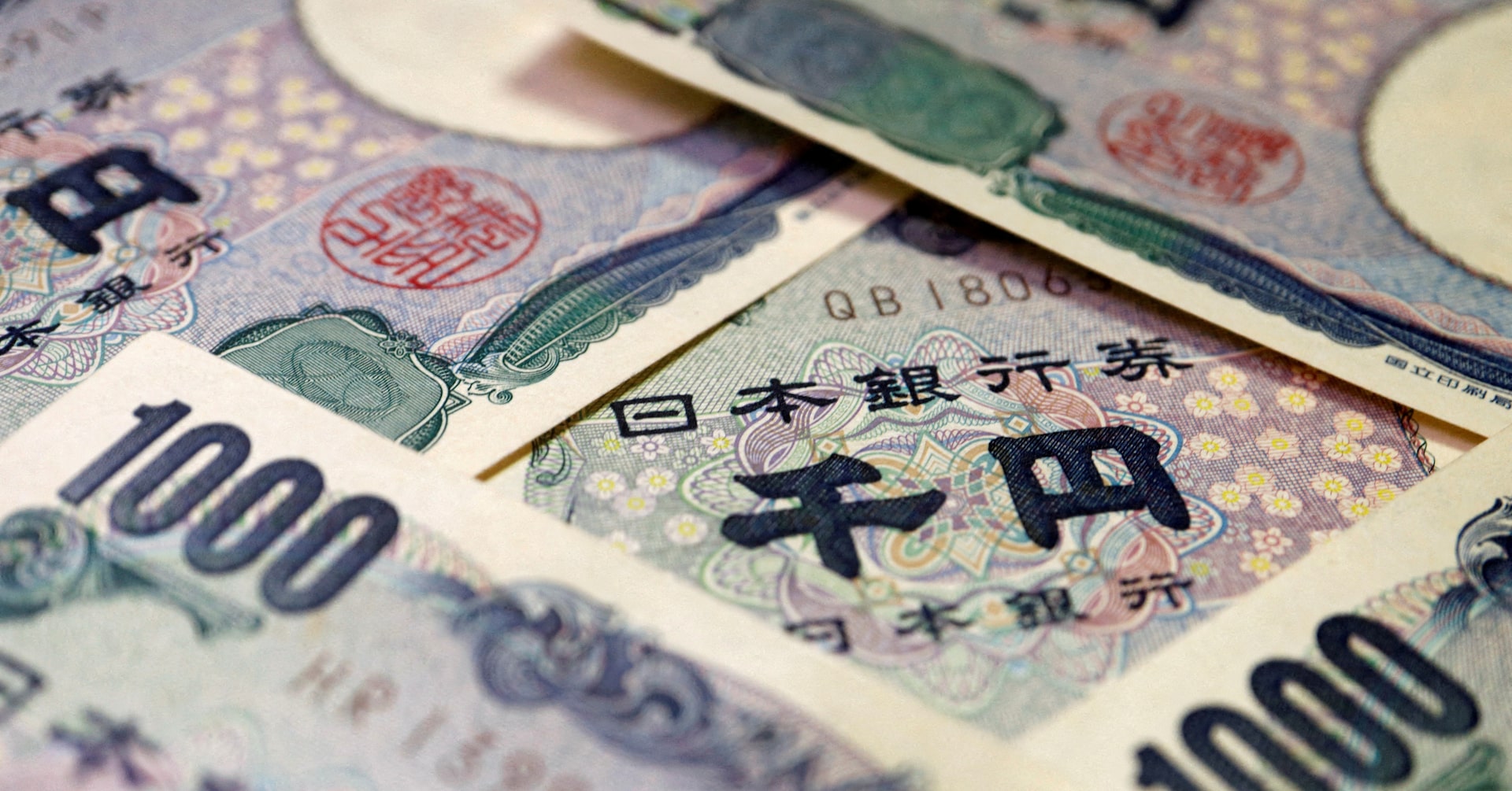 FX intervention justified if yen moves rapid, Japan business lobby head says