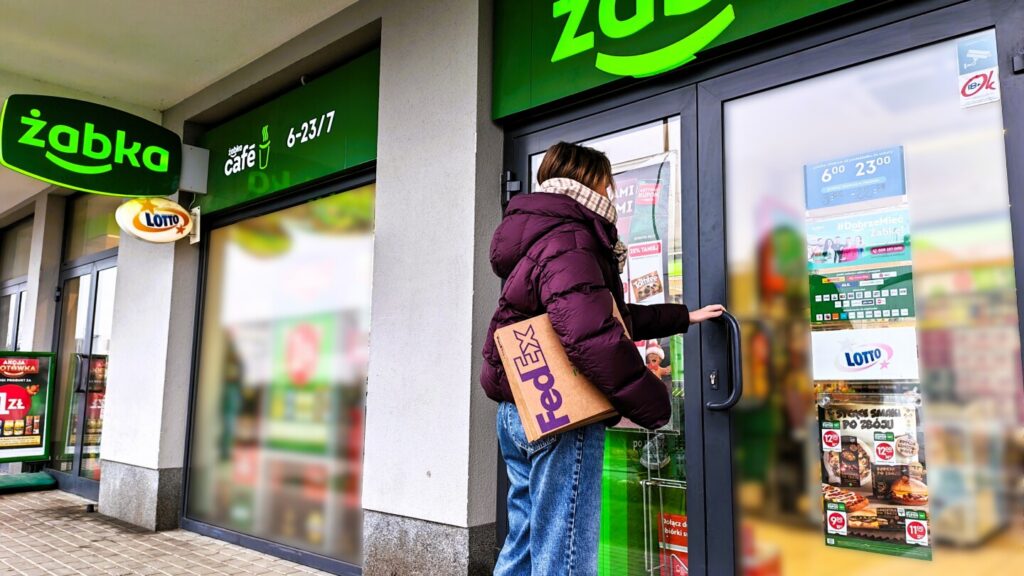 FedEx and Zabka Offers Convenient Package Drop-off and Pickup Solutions