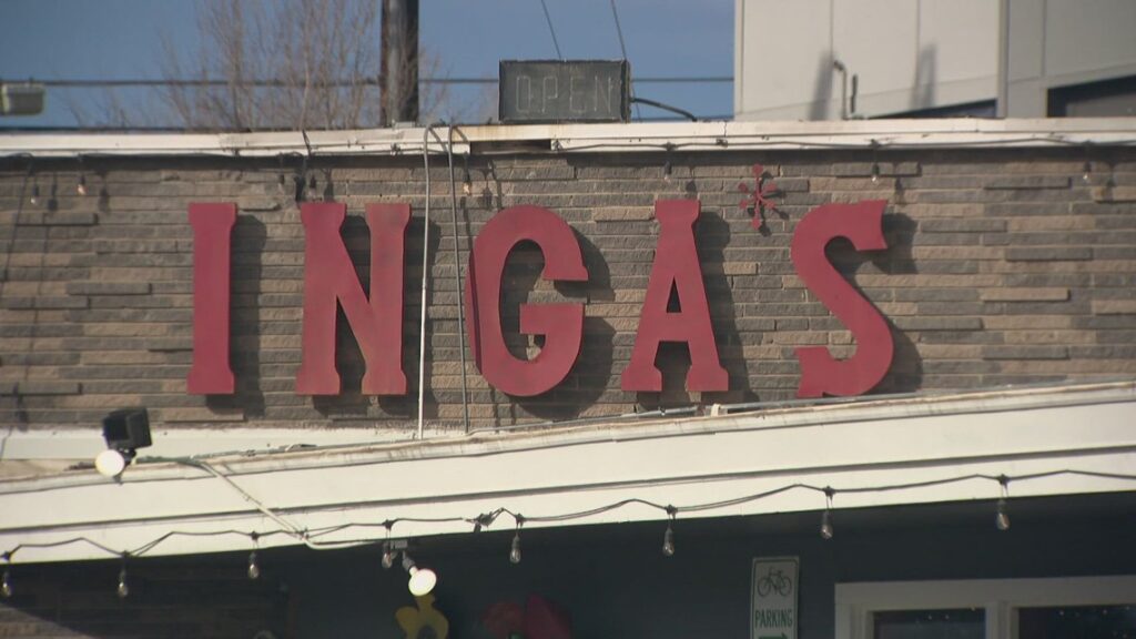 Glendale apartment fire impacts nearby businesses