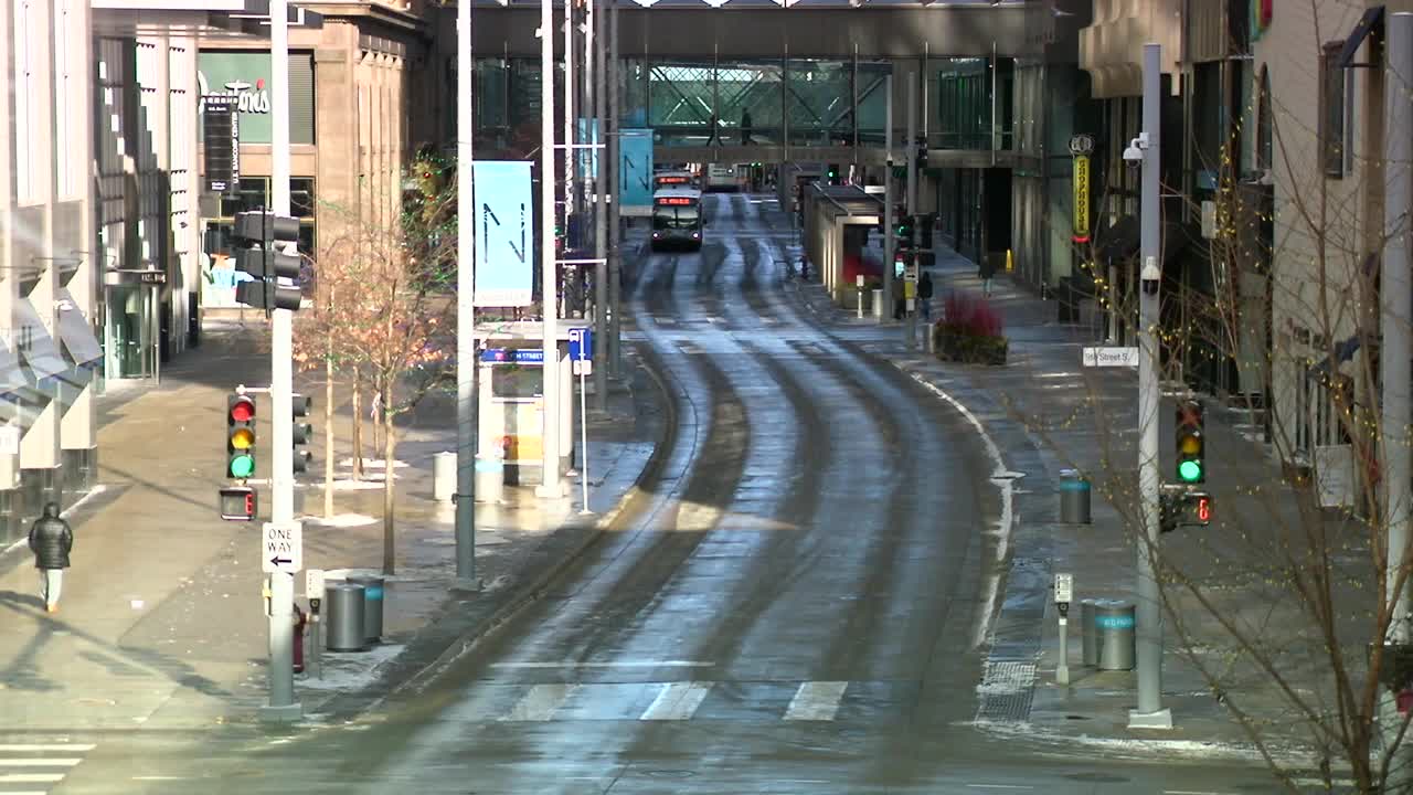 ICE presence chills business, cancels events in Twin Cities