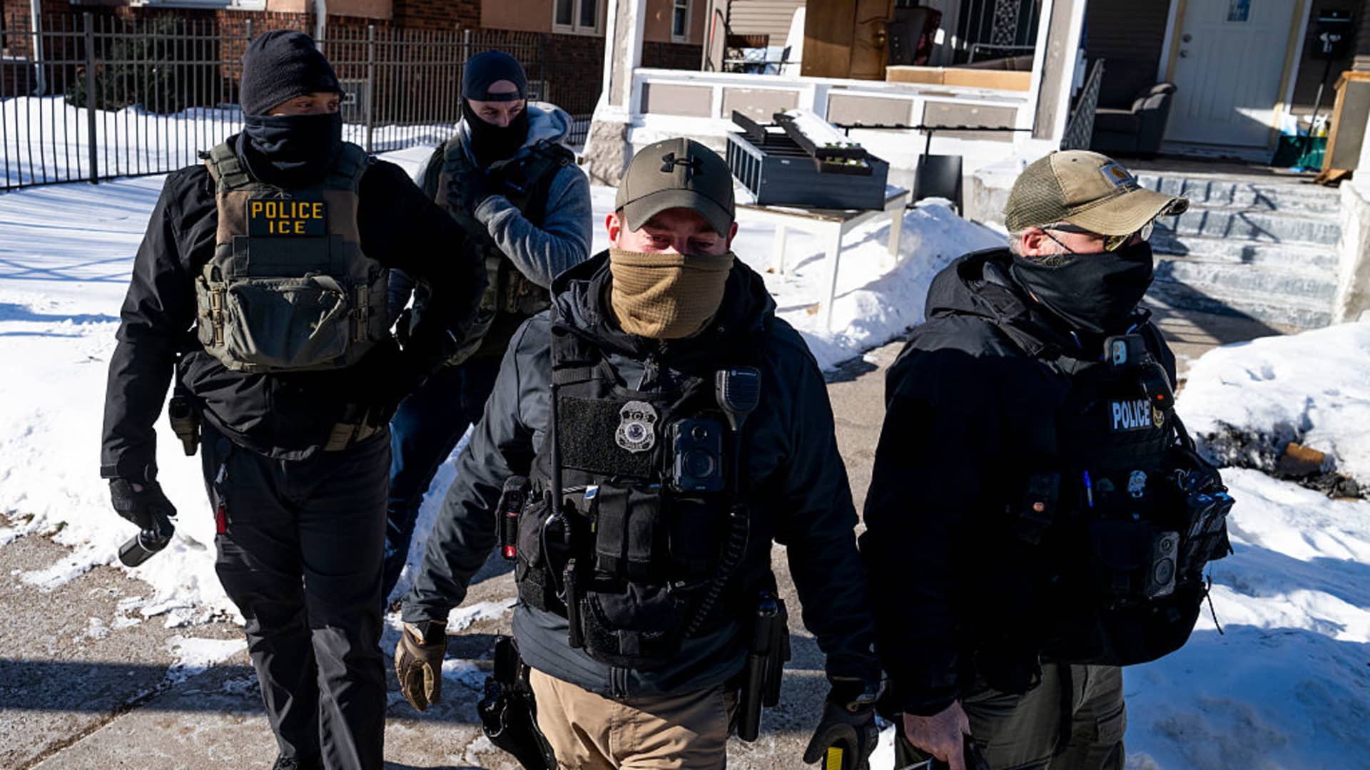 ICE presence threatens small business in Minneapolis and Minnesota, some owners say