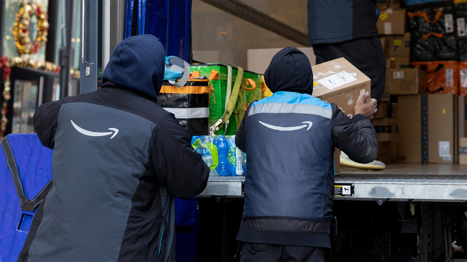 Leaked Internal Amazon Documents Suggest The E-Commerce Giant Is Gunning For Walmart's Business