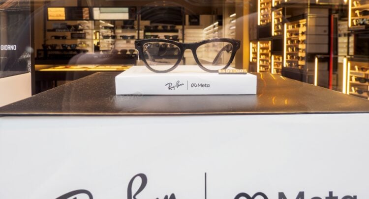 Meta Stock Slips as Supply Crunch Halts Ray-Ban Global Expansion