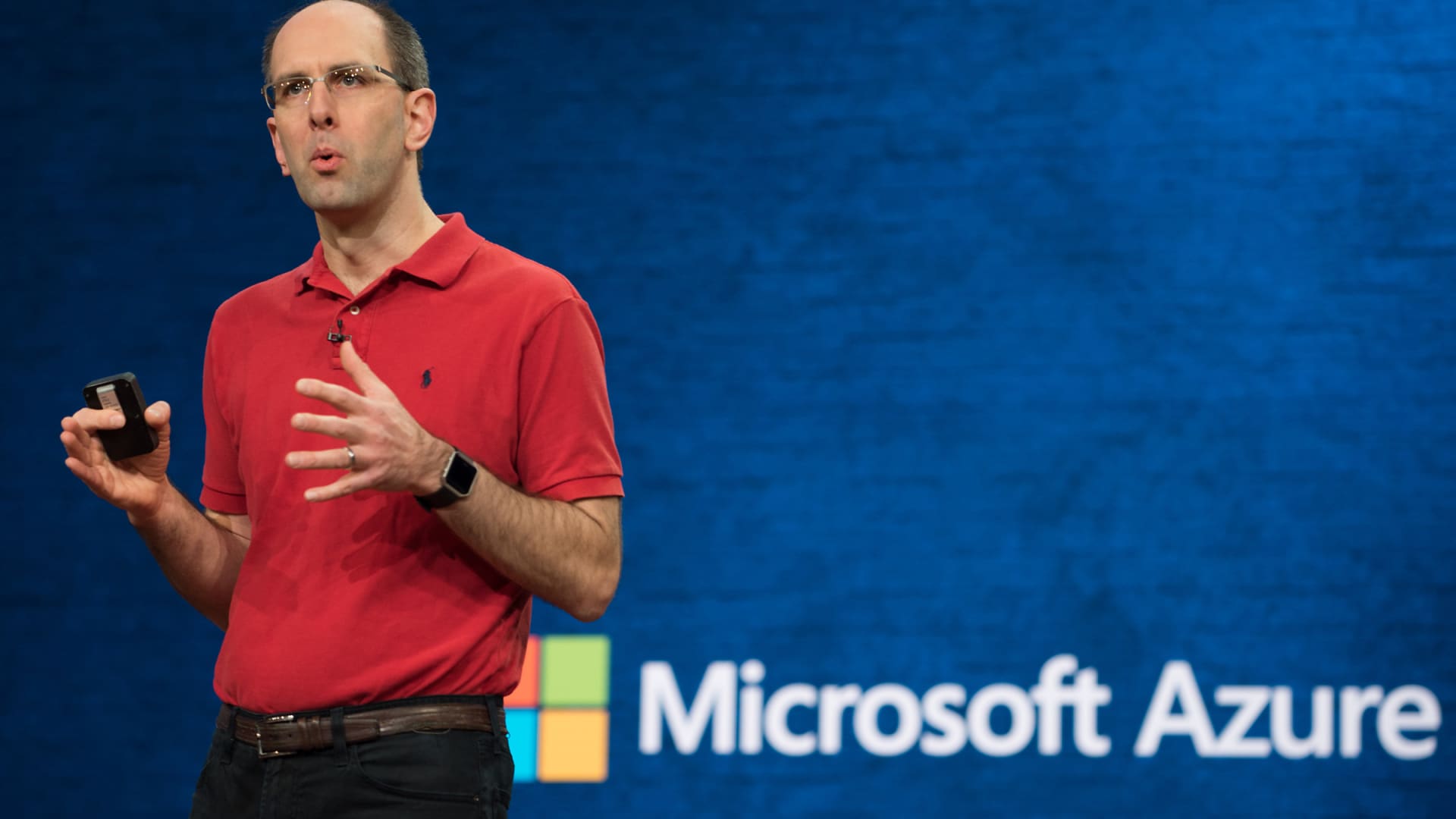 Microsoft reveals Maia 200 AI chip, will use it in house