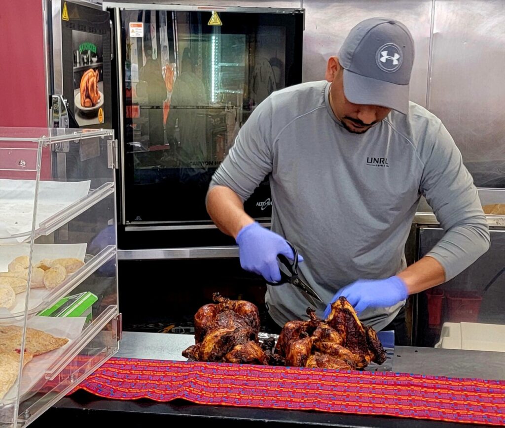 Rochester Hispanic business owner asks for support during difficult times - Post Bulletin