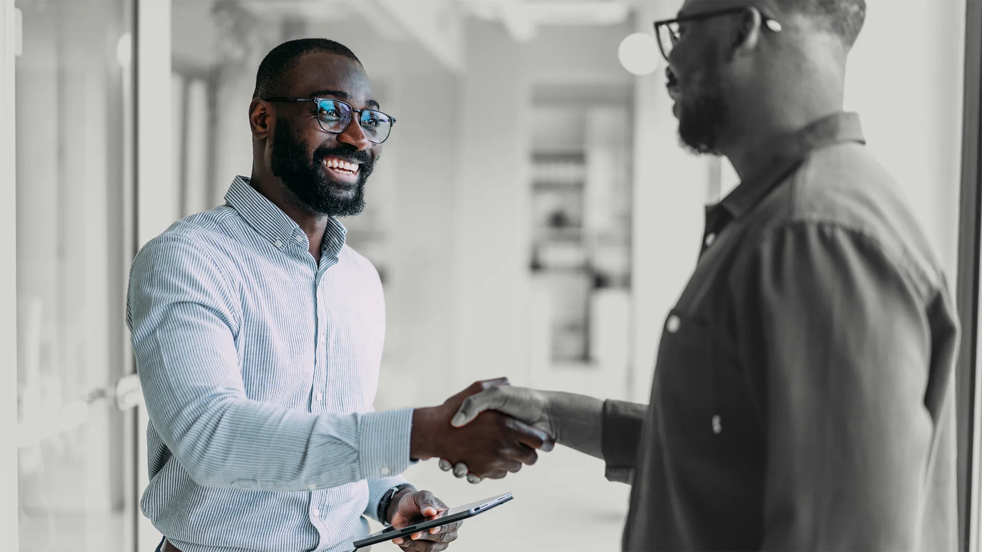 Starting a Consulting Business? Here's How to Get Repeat Clients