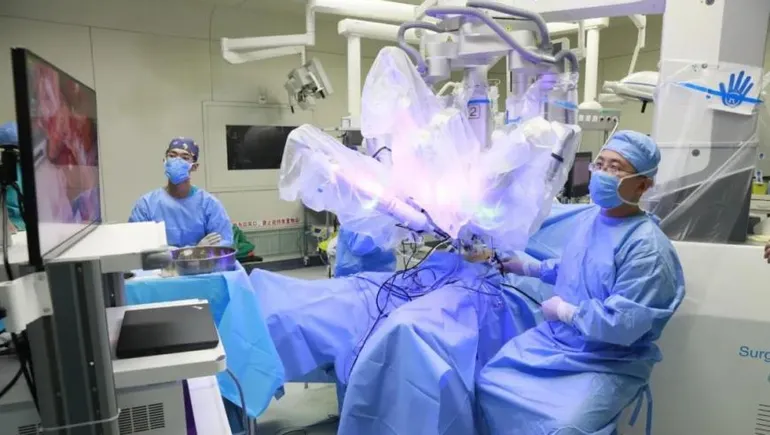 Surgerii Robotics raises $100M to fund global expansion