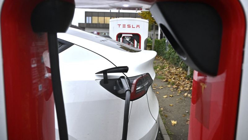 Tesla’s revenue and profit tumble to cap off rough 2025