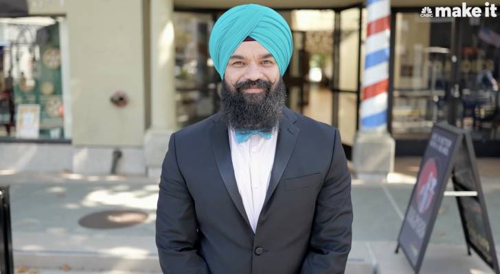 This former taxi driver now earns $2M+ a year with two businesses — and shares how he made it happen