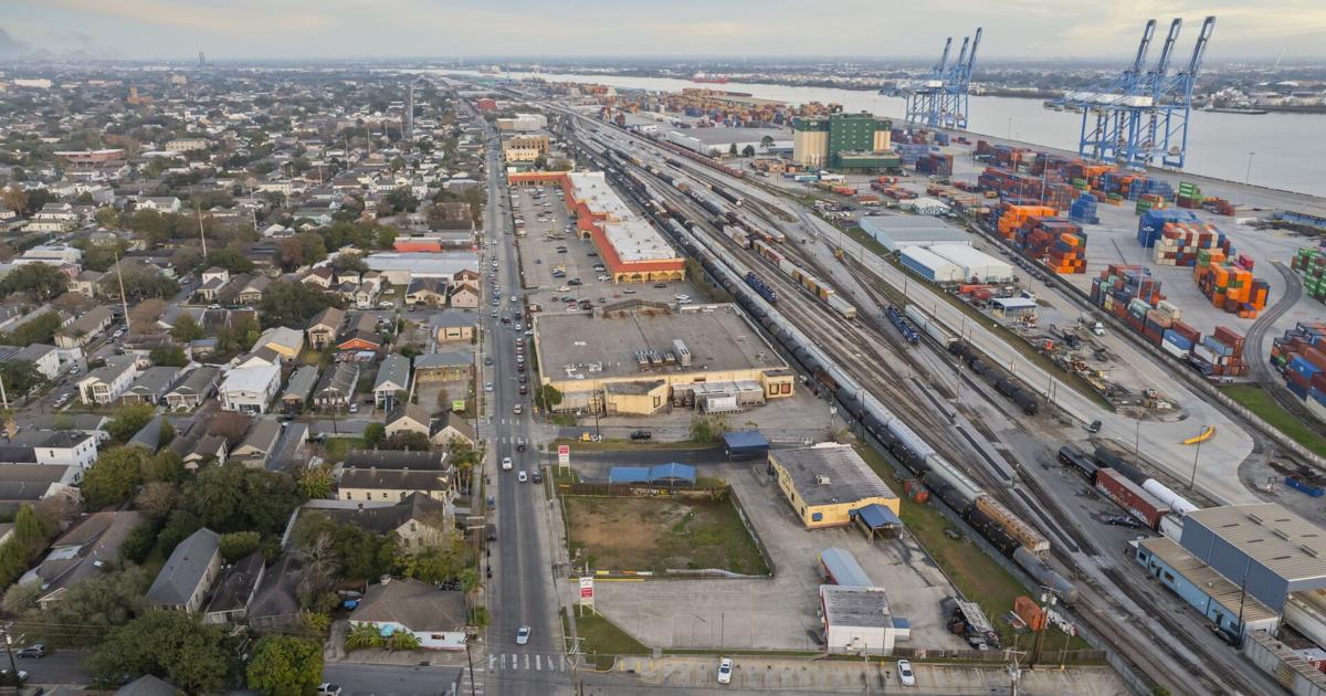 Uptown car wash property for sale on changing Tchoupitoulas | Business News