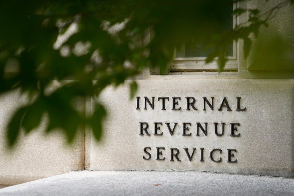 Who wins when the IRS stops enforcement? Not small business.