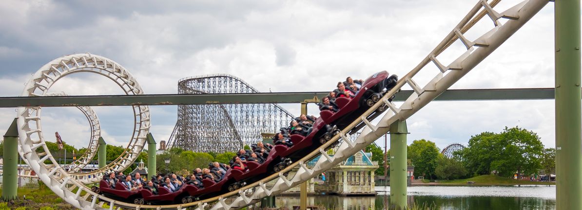 Why Six Flags Entertainment (FUN) Is Up 8.7% After Refinancing Debt And Pushing Global Expansion