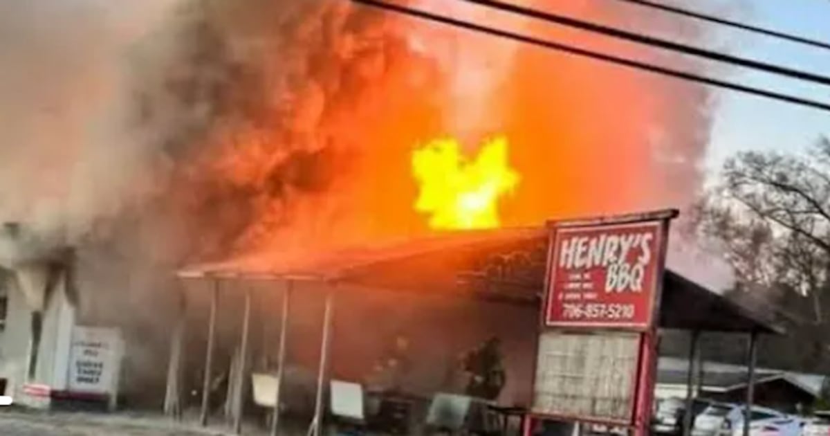 Window unit sparks fire at North Georgia barbecue joint, destroying business – WSB-TV Channel 2