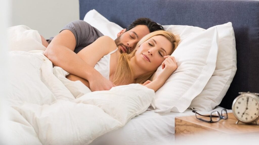 Here's How Chronic Sleep Deprivation Can Become A Lifestyle Epidemic | Health and Fitness News