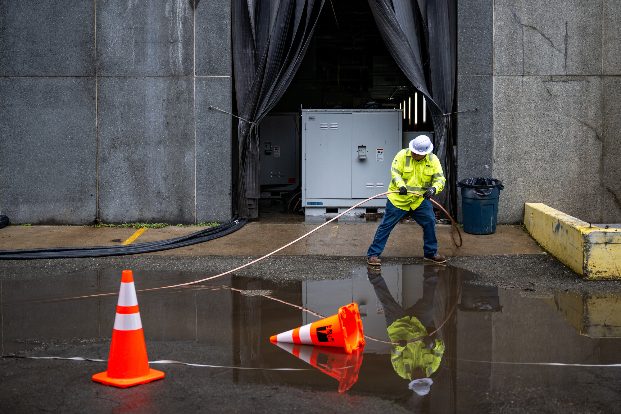 San Francisco Small Businesses to Sue PG&E Over Losses From December Power Outages