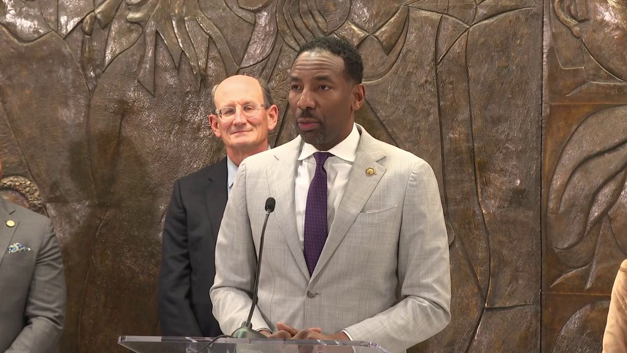 Dickens touts World Cup business help, addresses ICE concerns