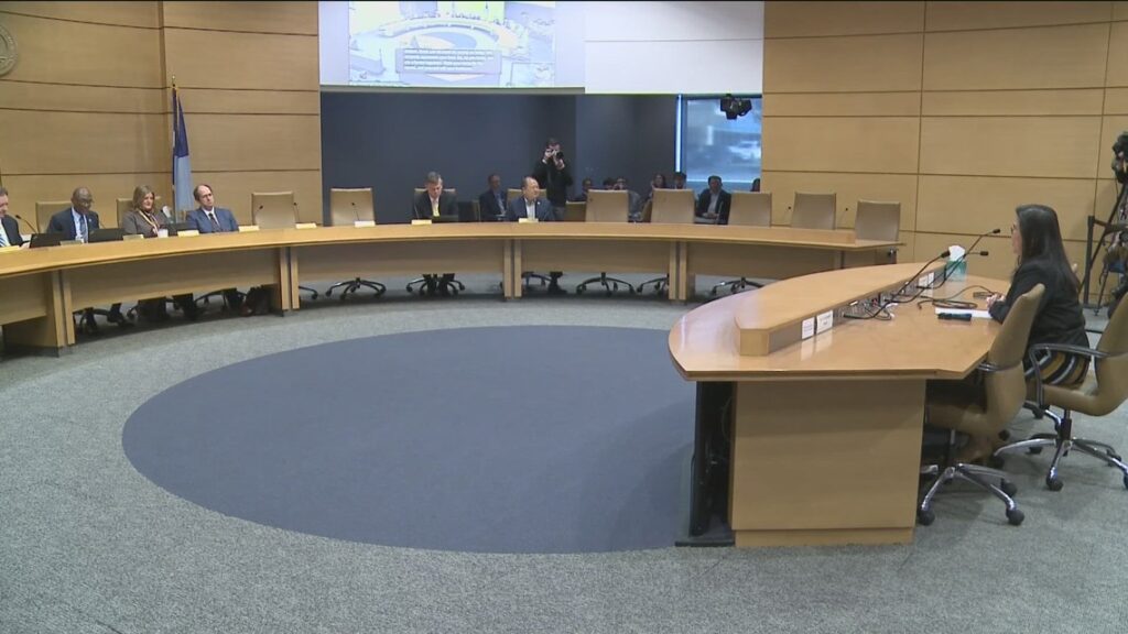 Business owners urge Minnesota senators to draft relief bill for small businesses