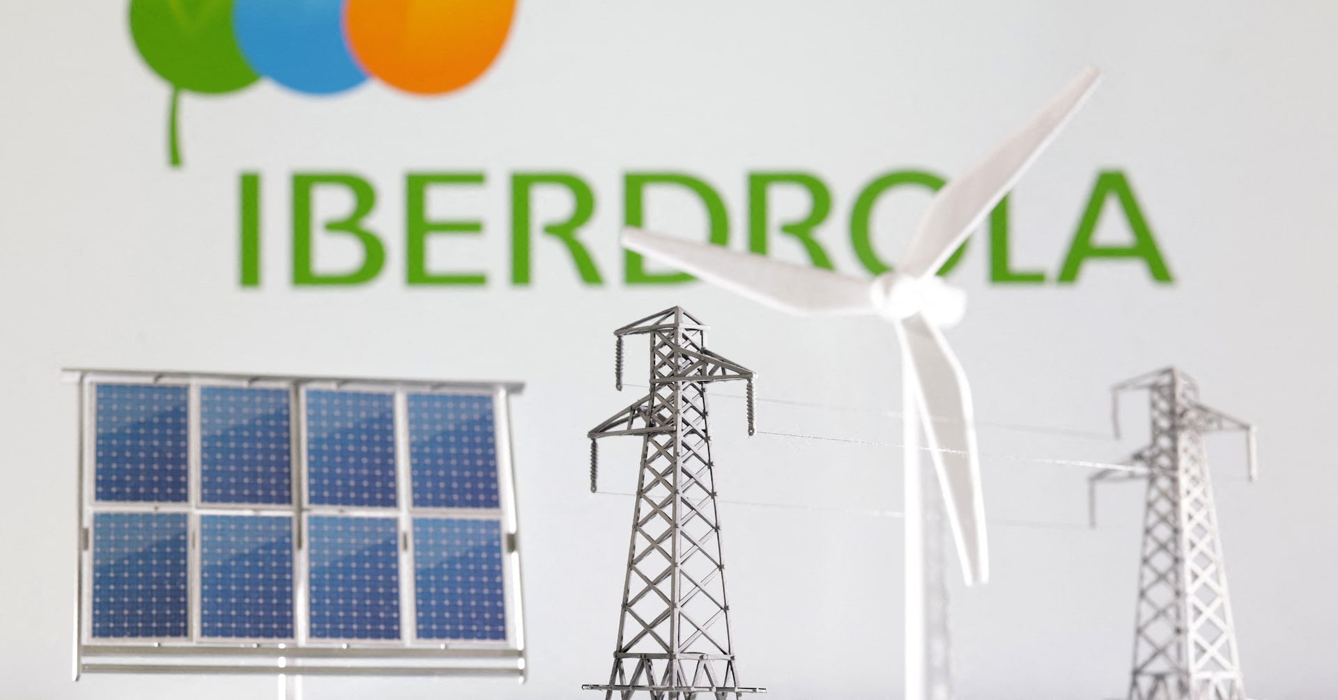Iberdrola posts 12% increase in net profit boosted by networks business