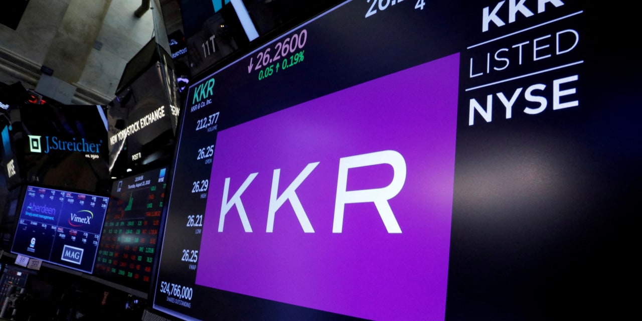 KKR-Led Group Set to Buy Singapore Data-Center Firm Valued at Over $10 Billion