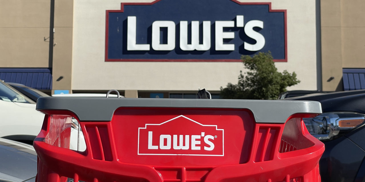 Lowe’s Sales Rise on Pro Builder Business Growth