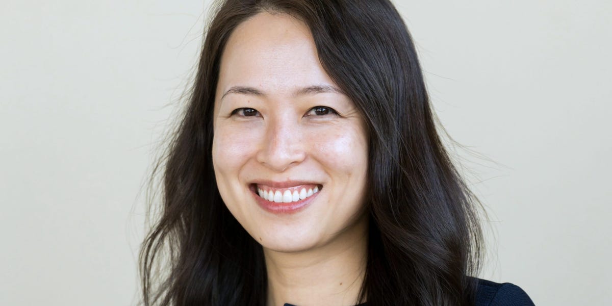 Meet the JPMorgan Beauty Banker Who Shaped Rhode's $1 Billion Sale